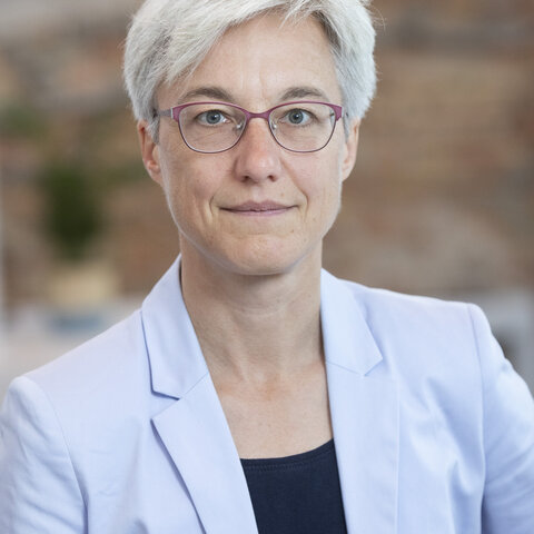 Porträt von Dr. Brigitte Knopf – 
