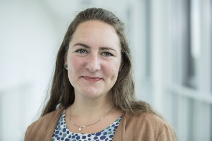 Portraitfoto Sandra Frisch – 