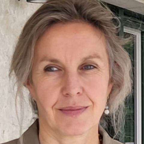 Porträtfoto von Bettina Weber – 